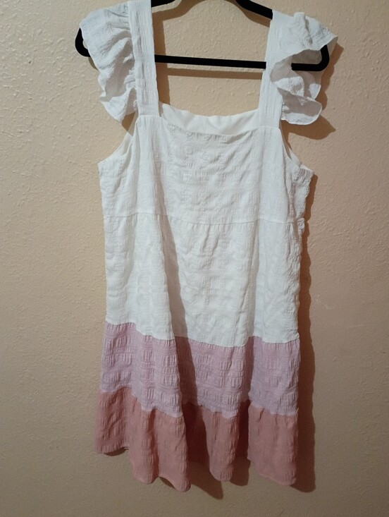 SHEIN Dresses & Skirts - Shein Size Large White & Light Pink Ruffle Strap Tiered Dress
